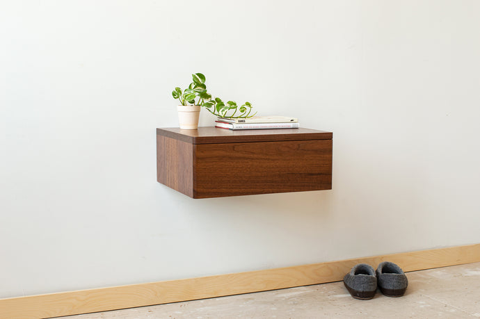 Henrik Floating Nightstand | side table with drawer